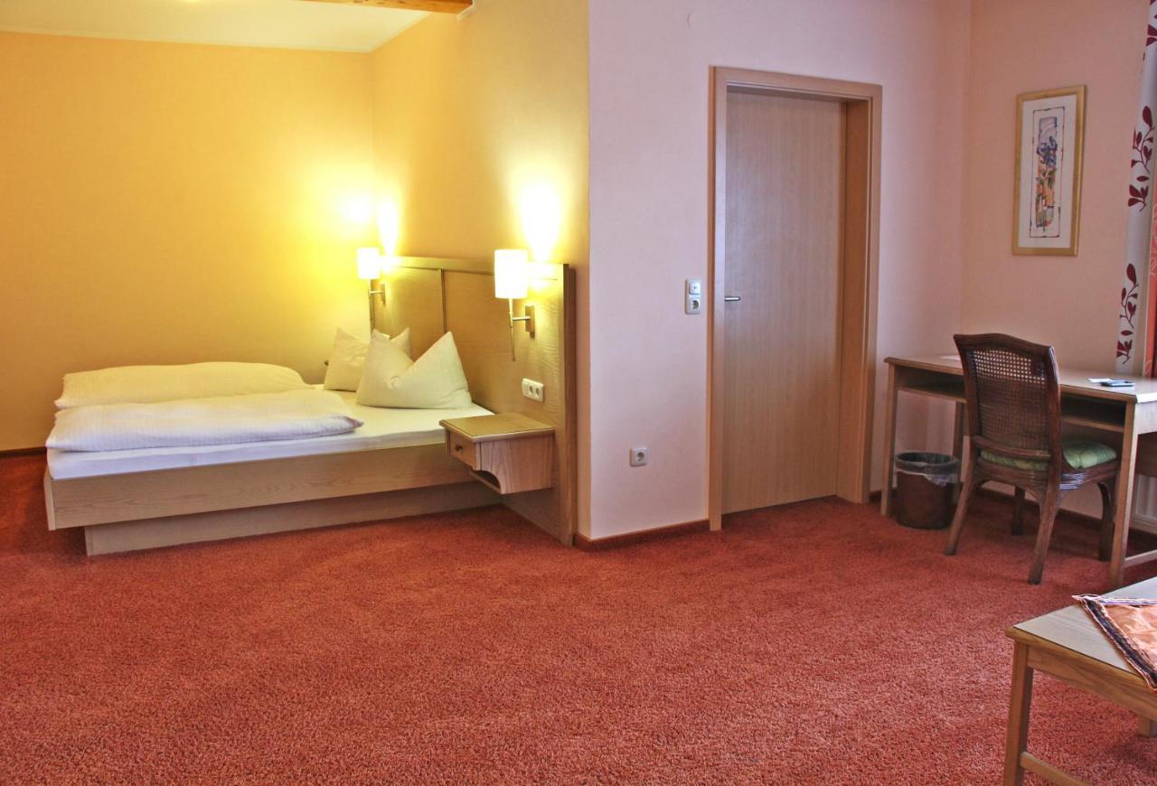Igelstadt Hotel